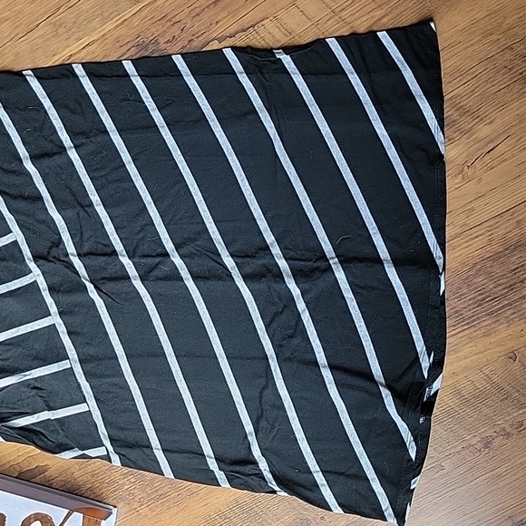 Matty M Black and Light Grey Geometric Maxi Skirt - Picture 2 of 4